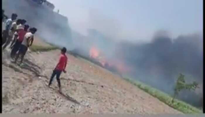 कुशीनगर के एक गांव में एक ही घर के 7 लोगों की जलकर मौत