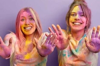 Remove Holi Colour on Clothes