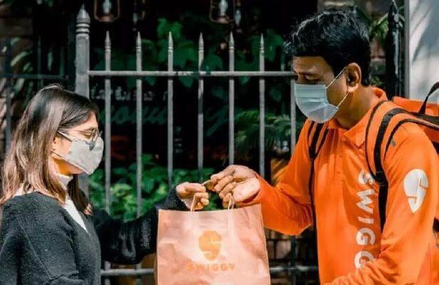 DU Student Swiggy Delivery