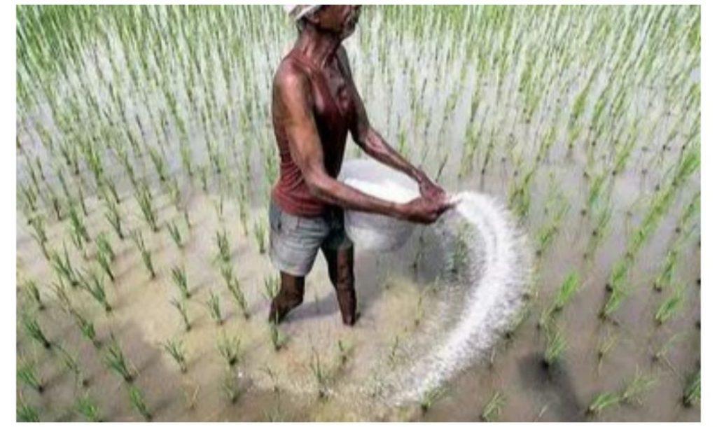 jabalpur-farmers-nano-dap-protest